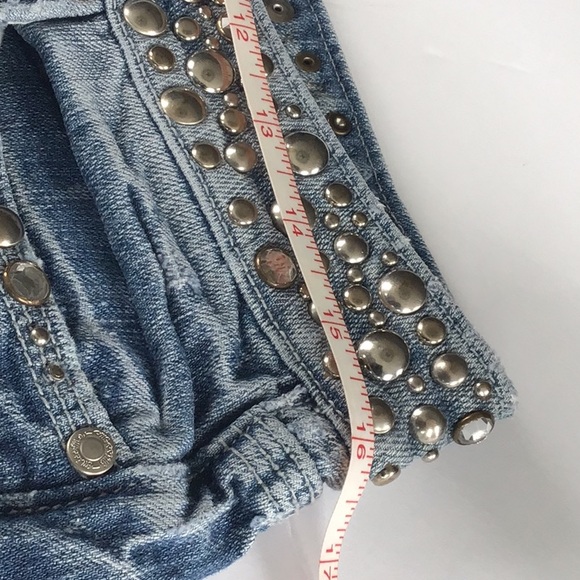 Miss Me Size 29 Denim Shorts ,studded waist band and pockets - Picture 9 of 11